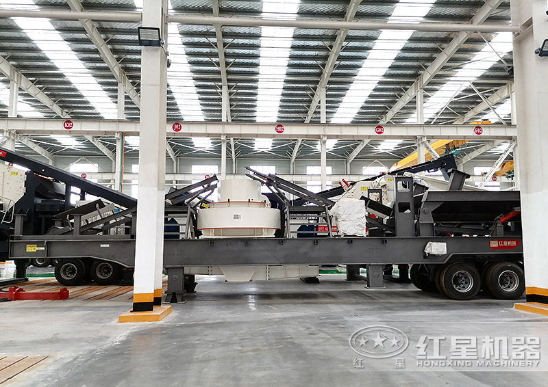 車載移動(dòng)制砂機(jī)，需要搭配半掛車頭