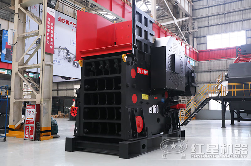 礦石破碎機(jī)多少錢一臺(tái)？大型機(jī)器型號